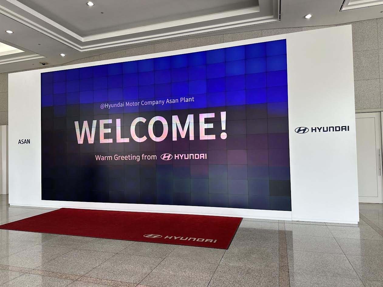 Welcome sign inside of Hyundai